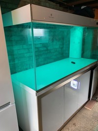 Selling a genuine Cleair Aquatics Fish Tank & Cabinet